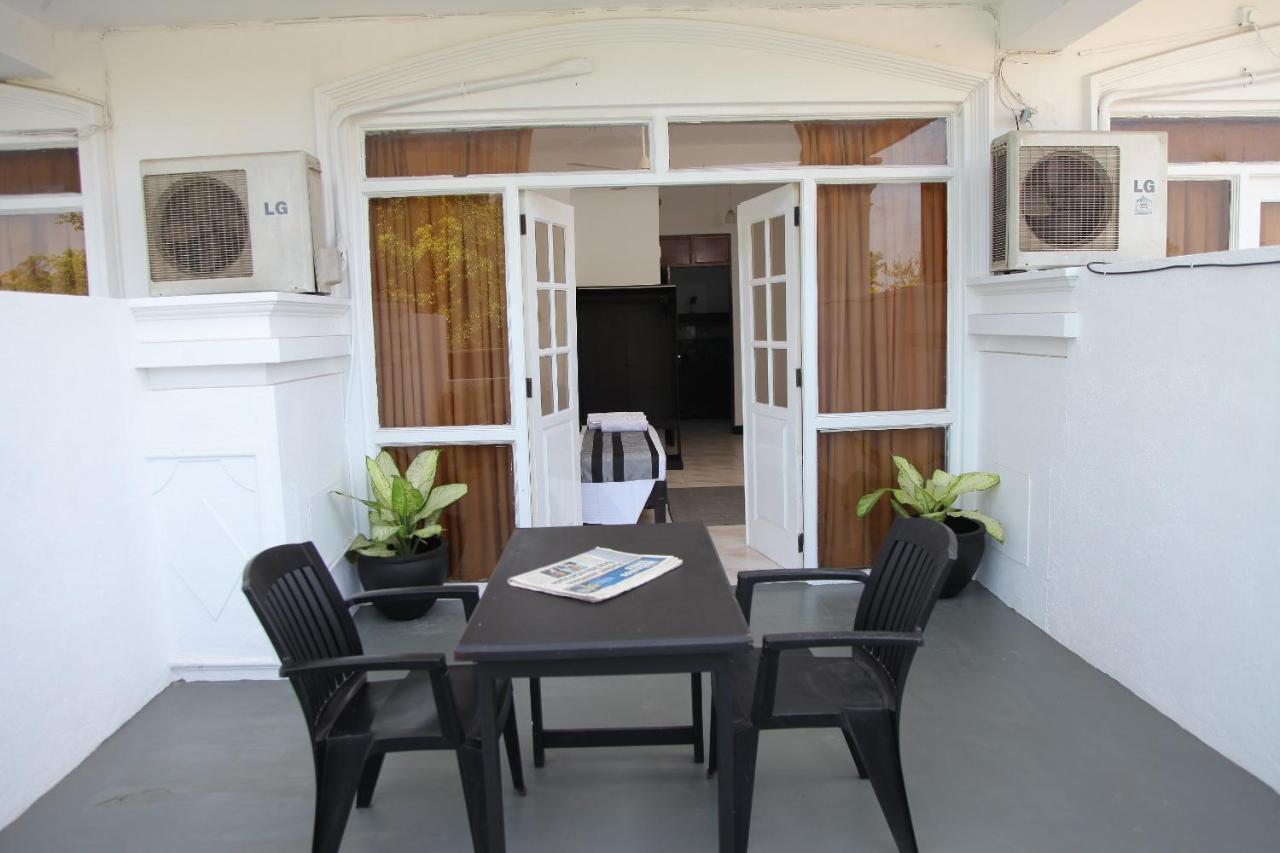 Hotel Nathaliya Katunayaka Exterior foto